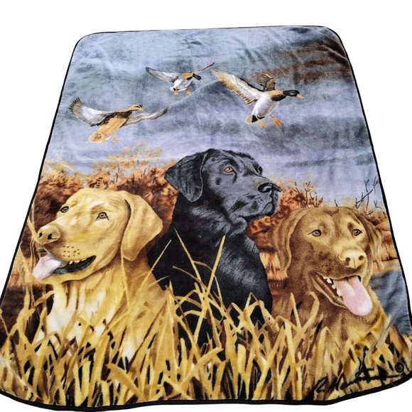 Queen size dog golden retriever lab fuzzy duck hunting throw blanket - Picture 1 of 2